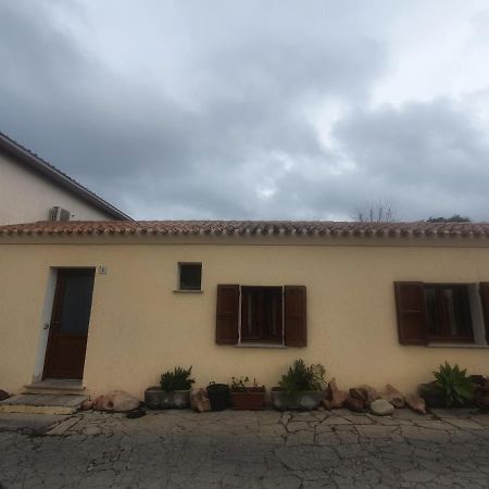 Appartamento Stangoni Badesi Bagian luar foto